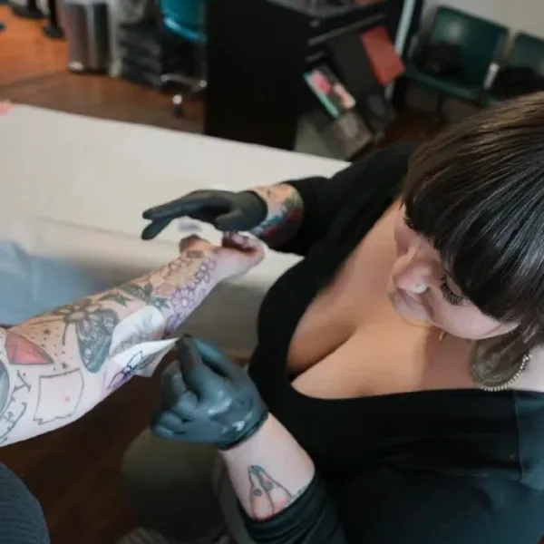 Kaitlyn Egan, tattoo artist at 27 Tattoo Studio