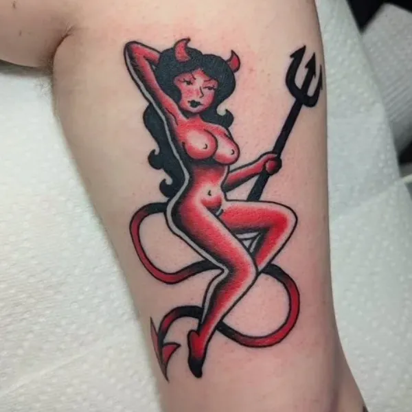 1912 Tattoo Studio 9