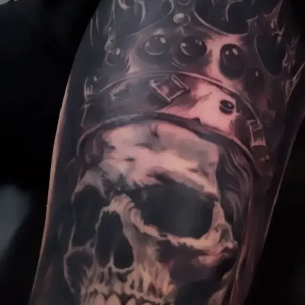 Grand Avenue Tattoo & Piercings 2